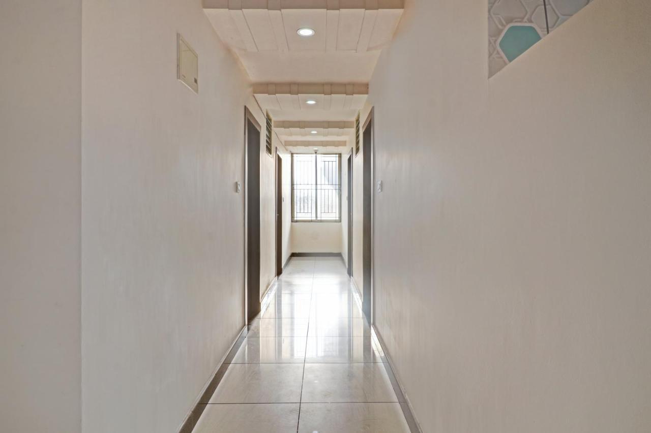 Itsy By Treebo - Royal Comfort Hotel Bangalore Esterno foto